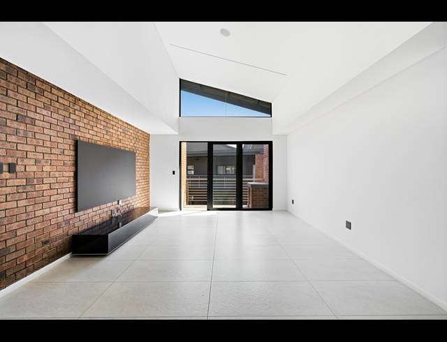 2 BEDROOM APARTMENT FOR SALE IN BROADACRES